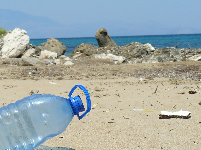 Nachhaltige Sportbekleidung aus Plastikflaschen